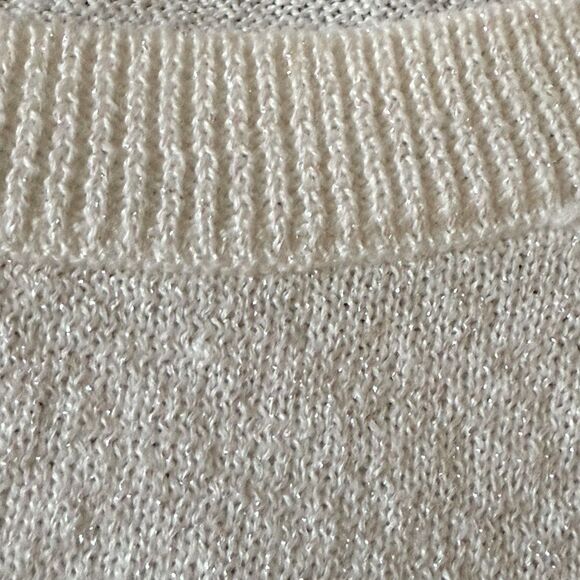 NWT Bonpoint Girls Pullover Short Sleeve Sweater. White with Iridescent Sheen. - Picture 10 of 11